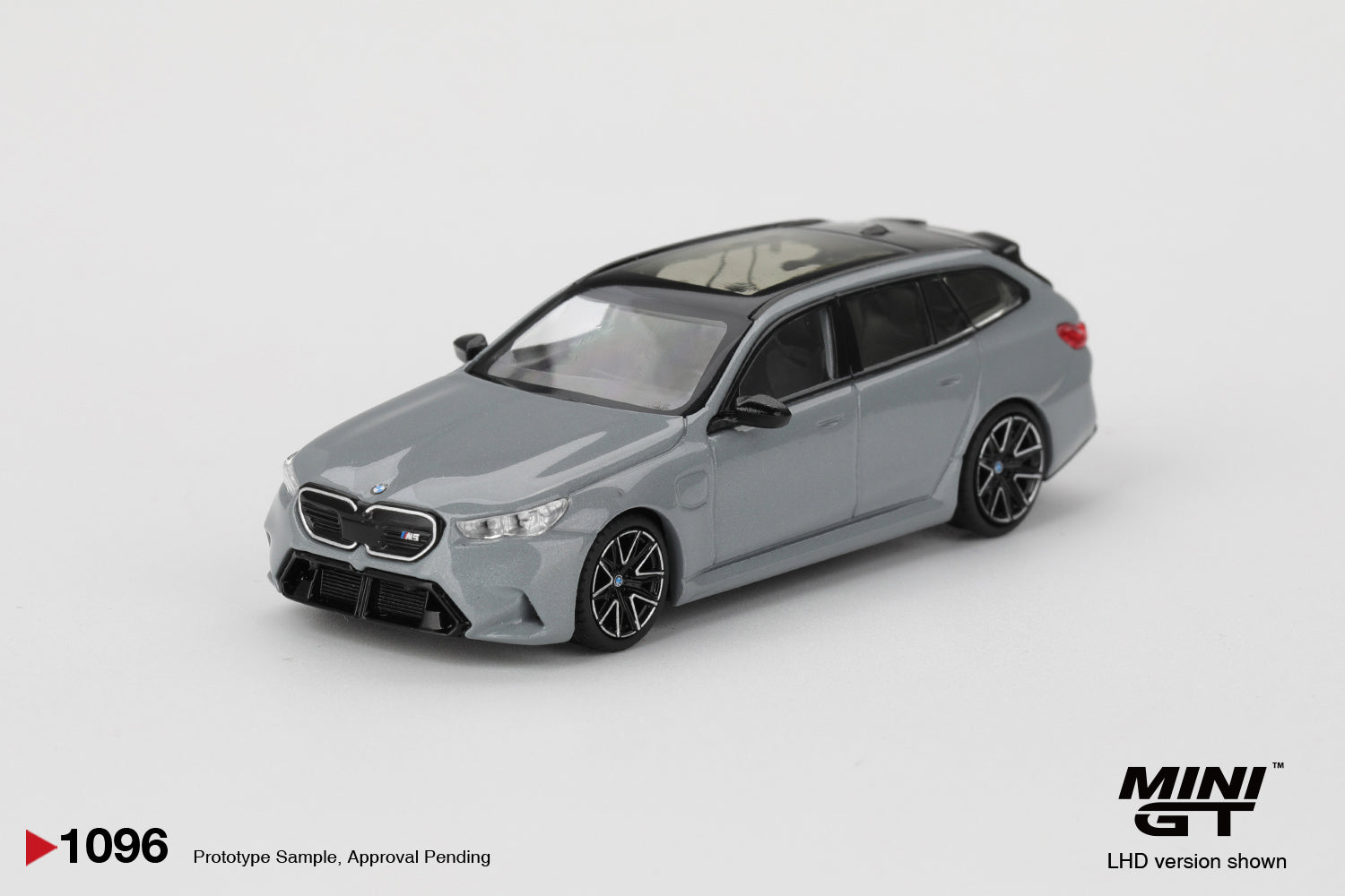 MINIGT BMW M5 TOURING BROOKLYN GREY METALLIC 1096