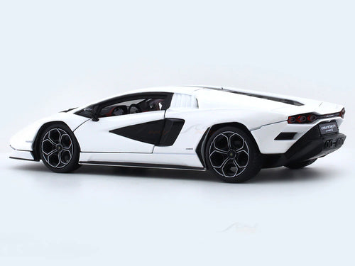 BURAGO 1:64 LAMORGHINI COUNTACH WHITE