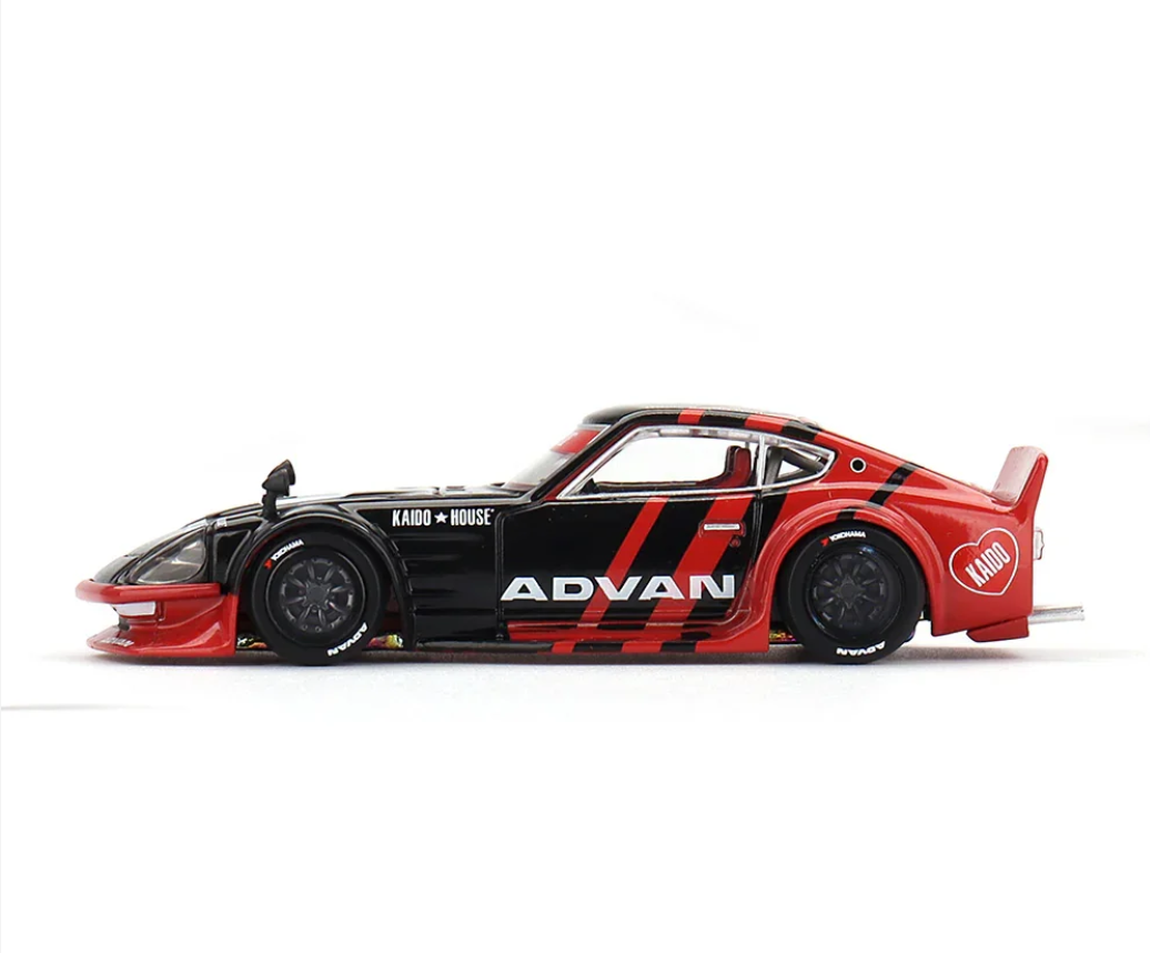 MINIGT NISSAN FAIRLADY Z KAIDO GT ADVAN