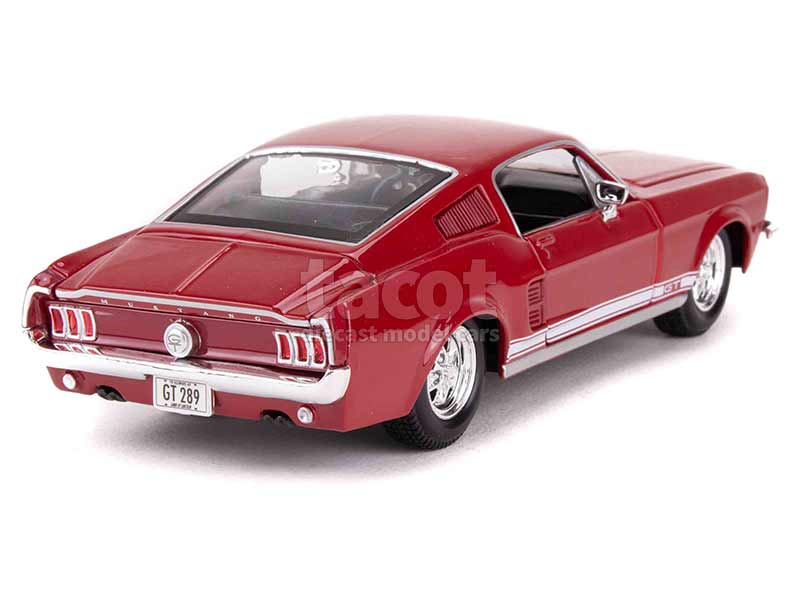 MAISTO BURAGO 1967 FORD GT CAR