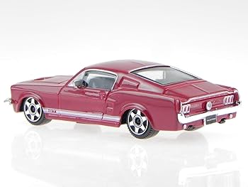 MAISTO BURAGO 1967 FORD GT CAR