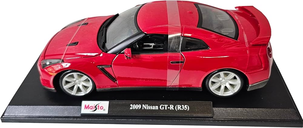MAISTO MODEL NISSAN GTR