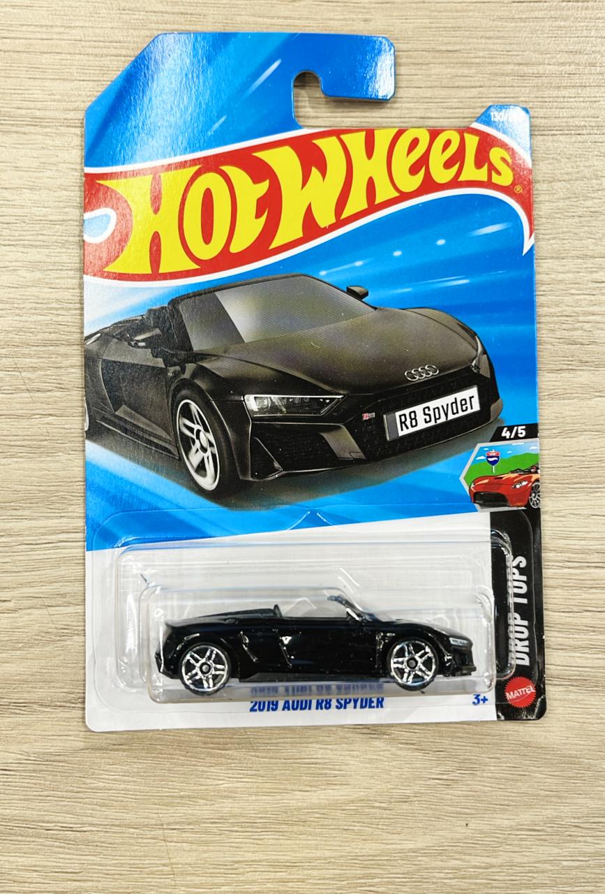 HOTWHEELS BASIC CAR 2026 E CASE 2019 AUDI R8 SPYDER + MAZDA RX3 + RENAULT ESPACE + HOTO ROTO