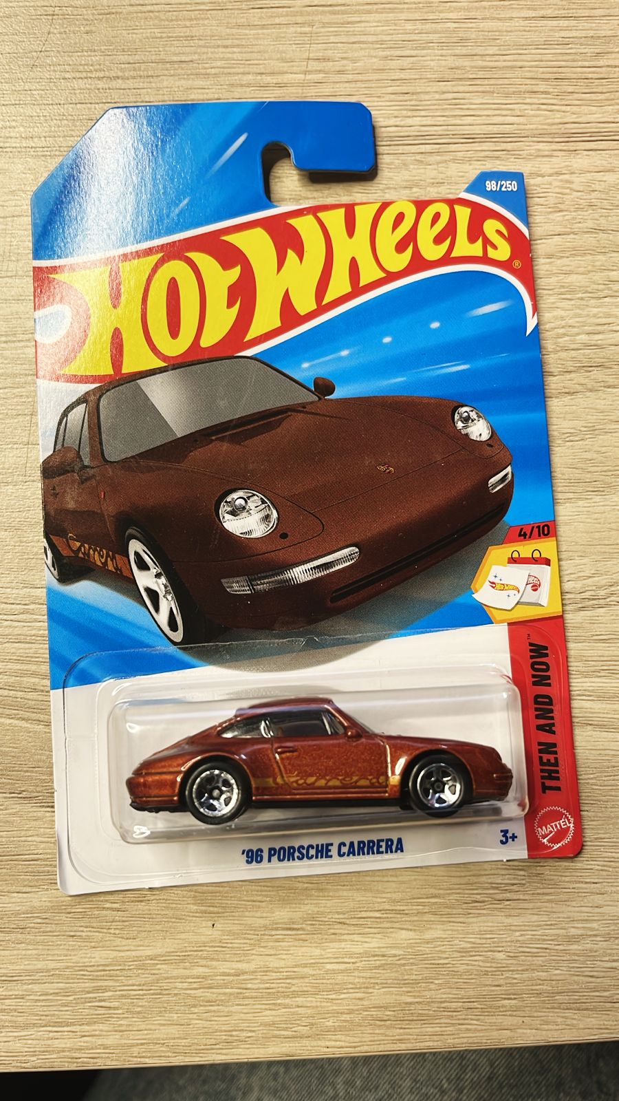 HOTWHEELS BASIC CAR 2026 E CASE PORSCHE CARRERA + 68 DODGE DART + RAPID PULSE