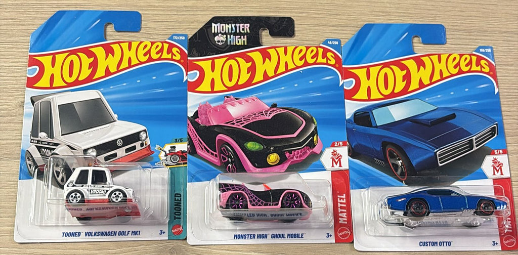 HOTWHEELS BASIC CAR 2026 H CASE 70 FORD ESCORT + TOONED VOLKSWAGEN+ CUSTOM OTTO + MONSTER HIGH