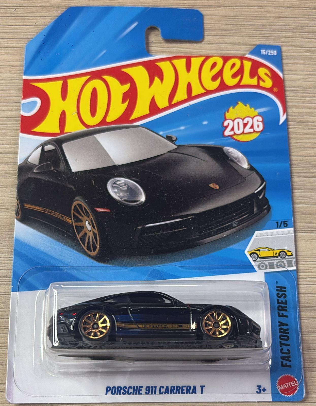 HOTWHEELS BASIC CAR 2026 H CASE PORSCHE 911 CARRERA + TWIN TAGS + ROLLER TOASTER