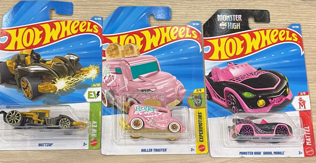 HOTWHEELS BASIC CAR 2026 J CASE FERRARI SF90 + LOTUS SPORT + WATTZUP + ROLLER TOASTER + MONSTER HIGH