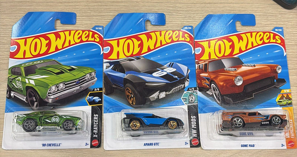 HOTWHEELS BASIC CAR 2026 J CASE 82 TOYOTA SUPRA + 63 CHEVY + 69 CHEVELLE + AMARU GTC + GONE MAD