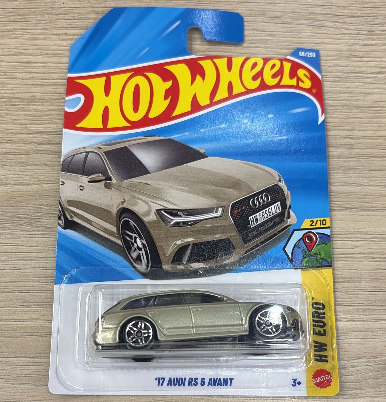 HOTWHEELS BASIC CAR 2026 J CASE 17 AUDI RS6 AVANT + SUPER TWIN MILL + CHOP N BLOC