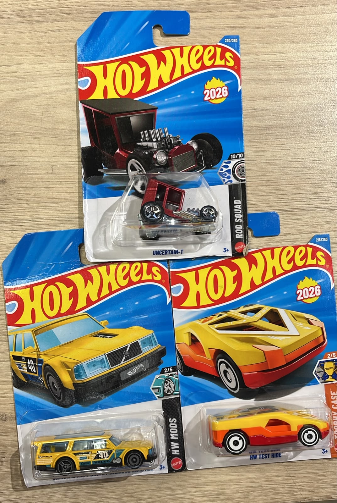 HOTWHEELS BASIC CAR 2026 L CASE ASTON MARTIN F1 + VOLVO 240 DRIFT + HW TEST RIDE + UNCERTAIN T
