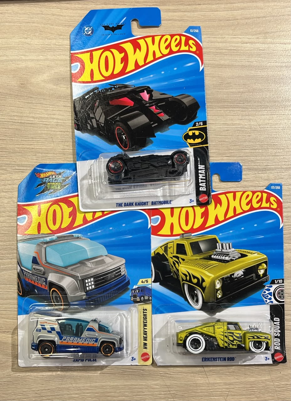 HOTWHEELS BASIC CAR 2026 L CASE BMW M4 + ERIKENSTEIN + THE DARK KNIGHT BATMOBILE + RAPID PULSE