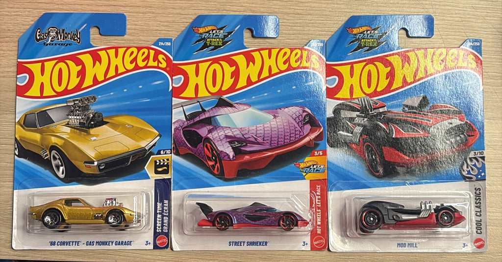 HOTWHEELS BASIC CAR 2026 L CASE BUGATTI BOLIDE + 68 CORVETTE + STREET SHRIEKER + MOD MILL