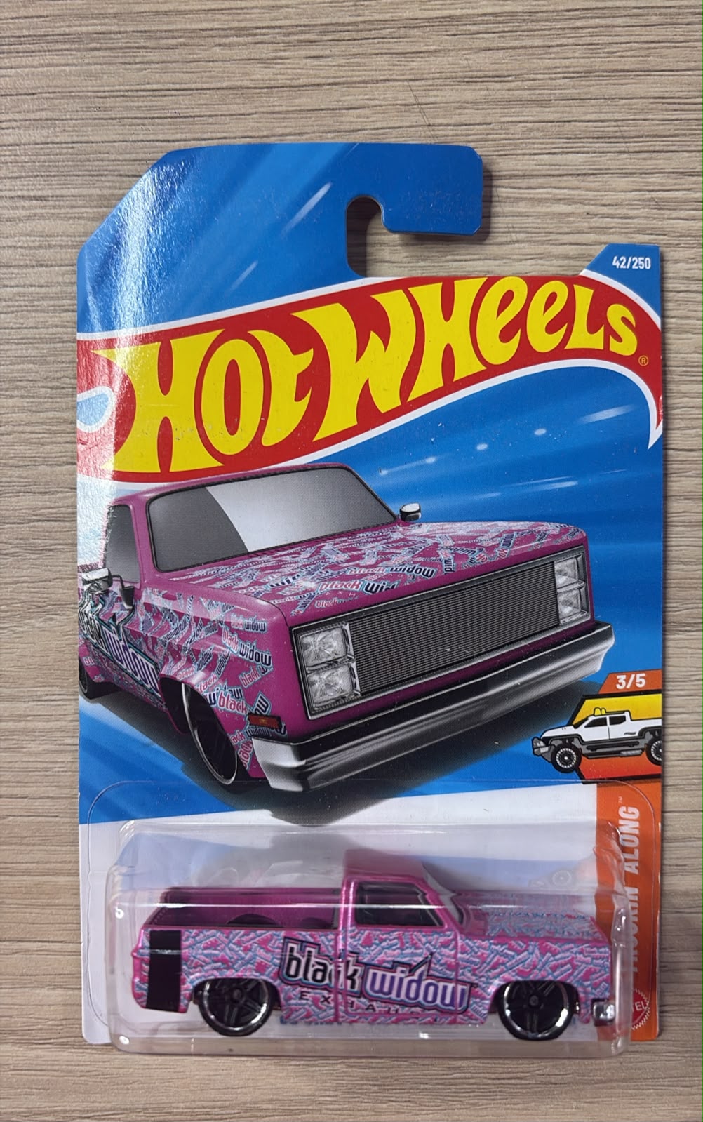 HOTWHEELS BASIC CAR 2026 L CASE MAZDA MX5 + NISSAN MAXIMA + 1972 DATSUN SUNNY + 83 CHEVY SILVERADO +  96 DODGE VIPER + 62 CHEVY PICK UP + MAD MANGA (TH) + EL SUGUNDO CLIP