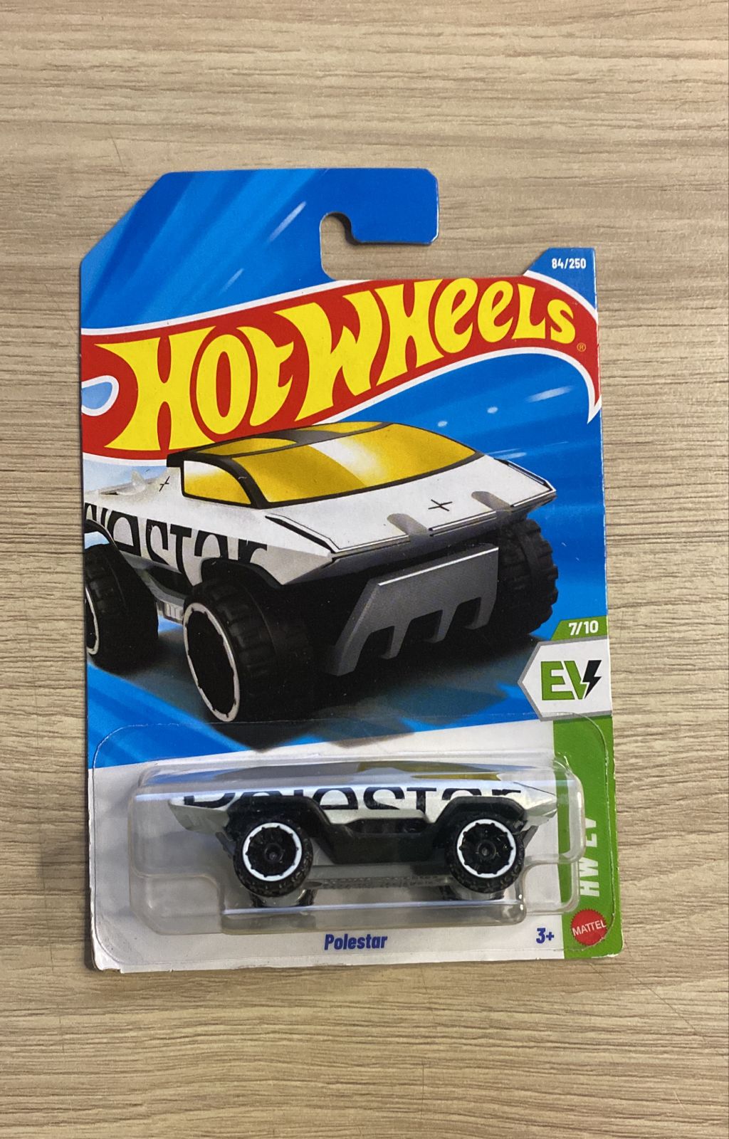 HOTWHEELS BASIC CAR 2026 N CASE 'POLESTAR