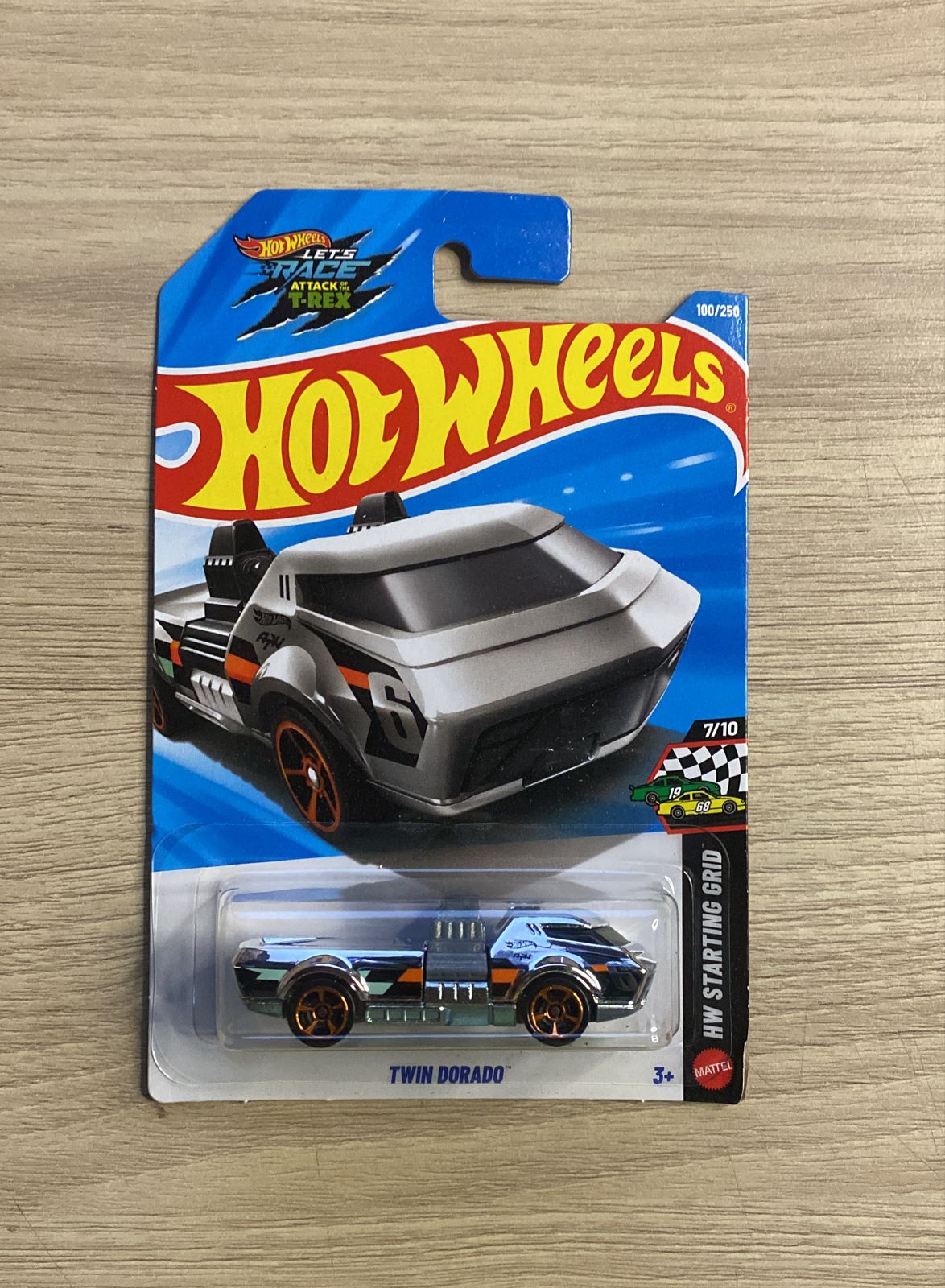 HOTWHEELS BASIC CAR 2026 N CASE 'TWIN DORADO