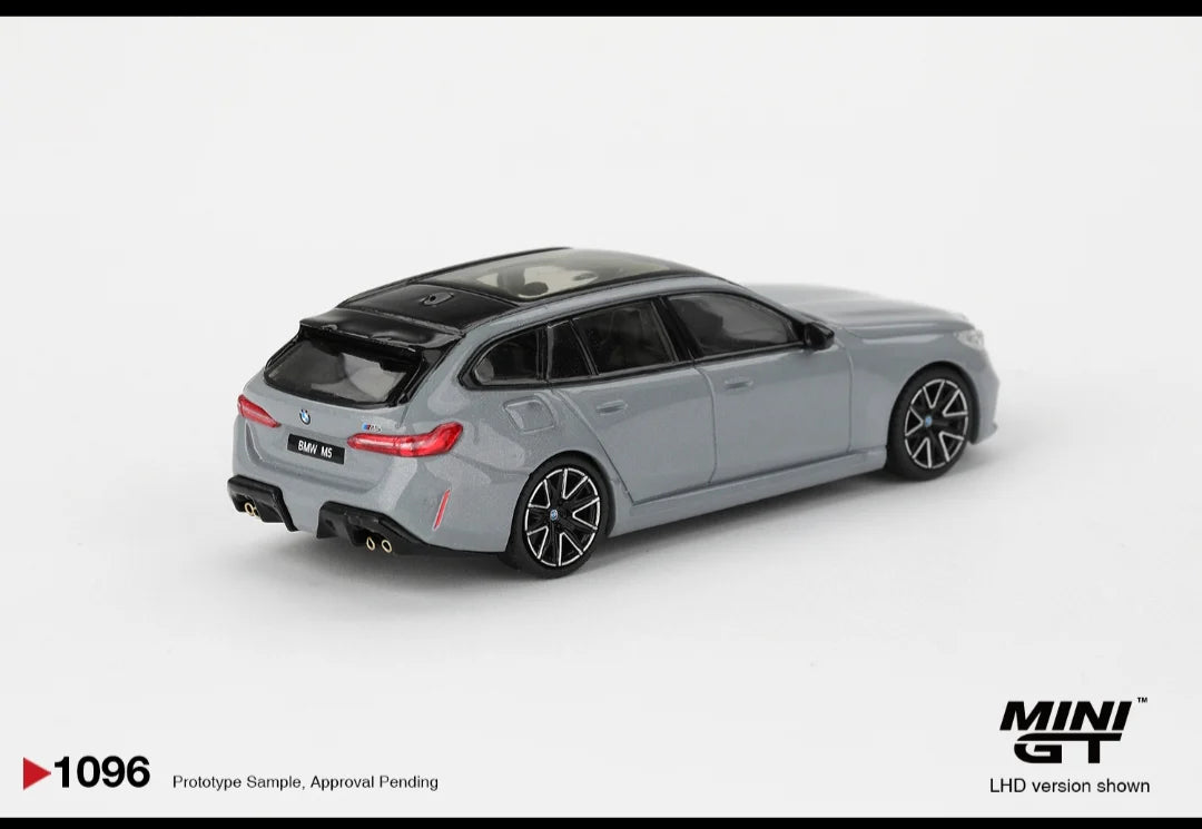 MINIGT BMW M5 TOURING BROOKLYN GREY METALLIC 1096